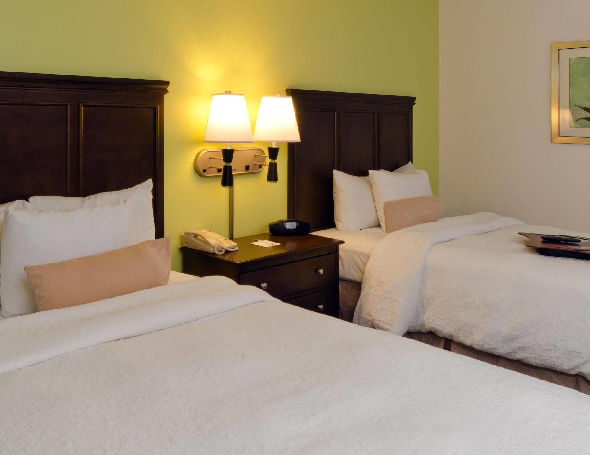 Hampton Inn & Suites Miami-Doral Dolphin Mall Sweetwater Zewnętrze zdjęcie