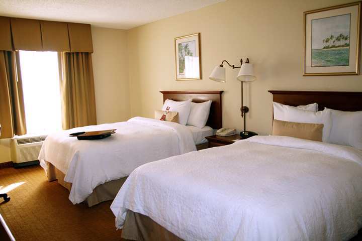 Hampton Inn & Suites Miami-Doral Dolphin Mall Sweetwater Pokój zdjęcie